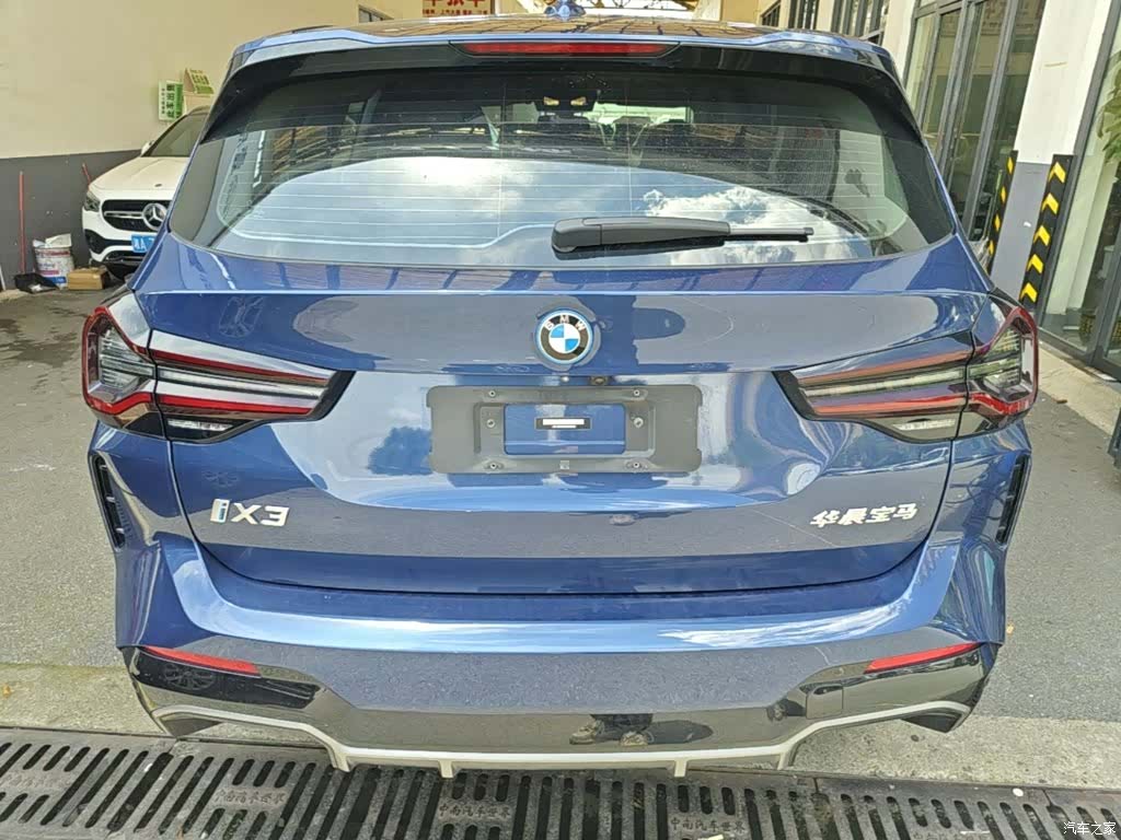 BMW iX3, 2021 6