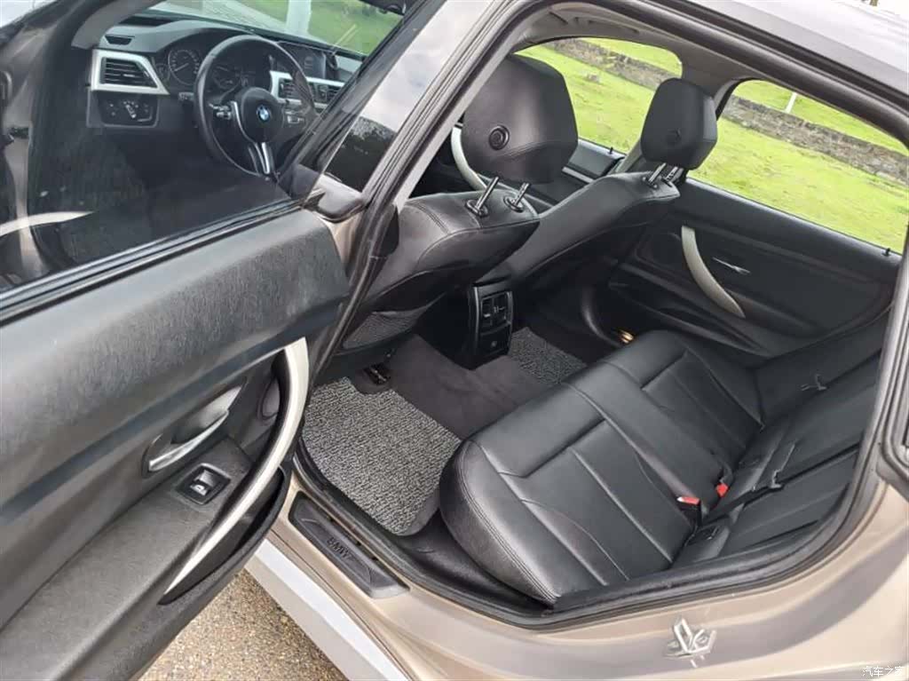 BMW 3 Series, 2016 11