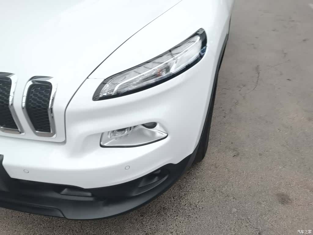Jeep Cherokee, 2017 24
