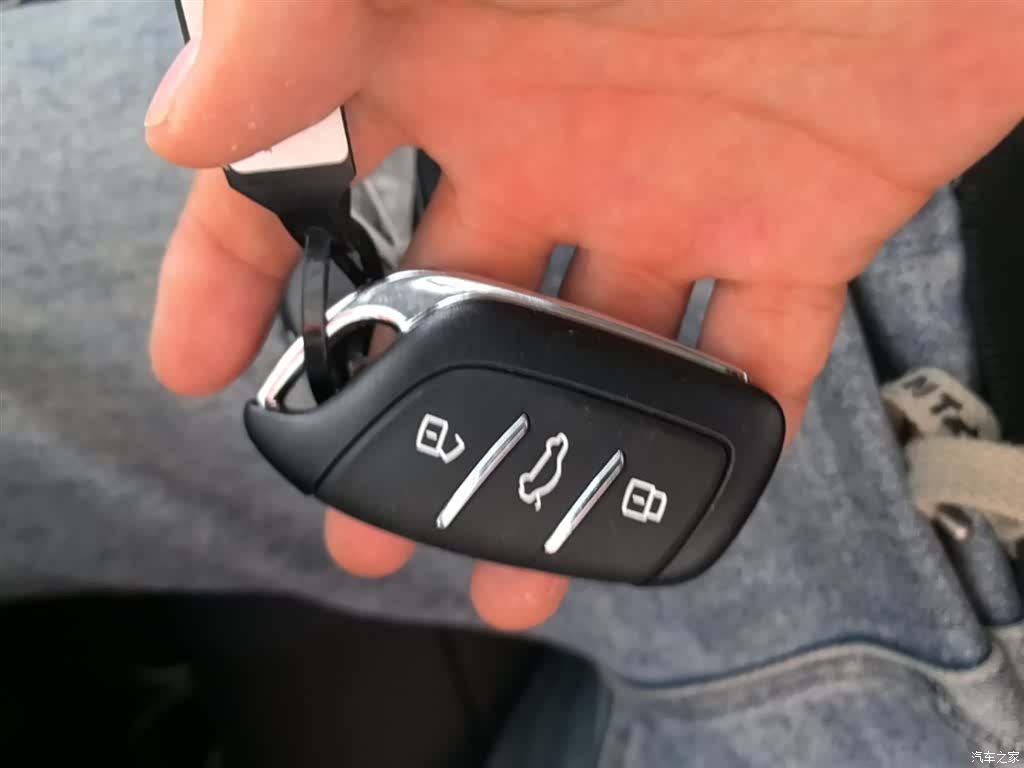 Roewe i5, 2026 9