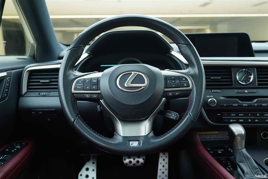 Lexus RX, 2017 18