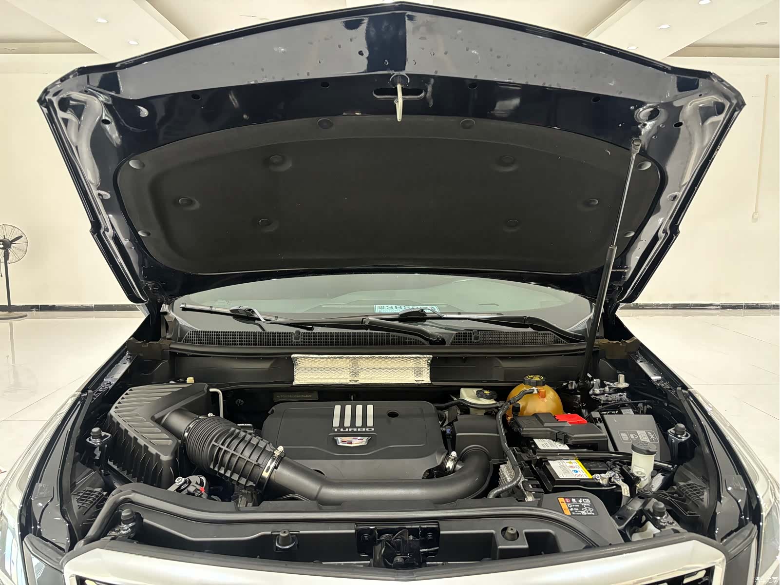Cadillac XT5, 2021 13