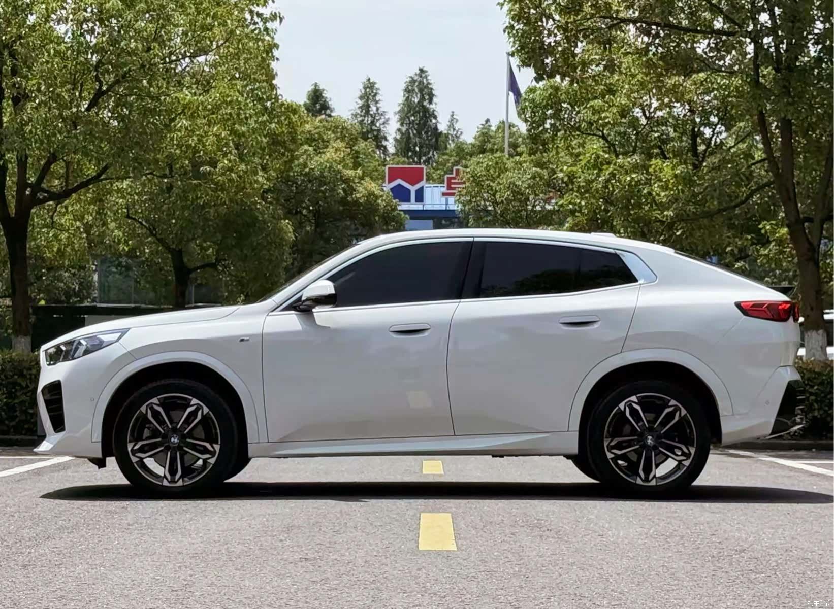 BMW X2, 2024 8