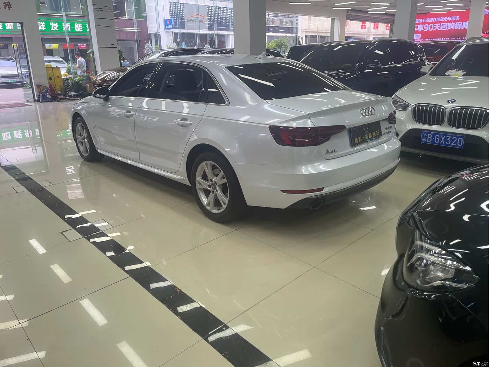 Audi A4L, 2018 7