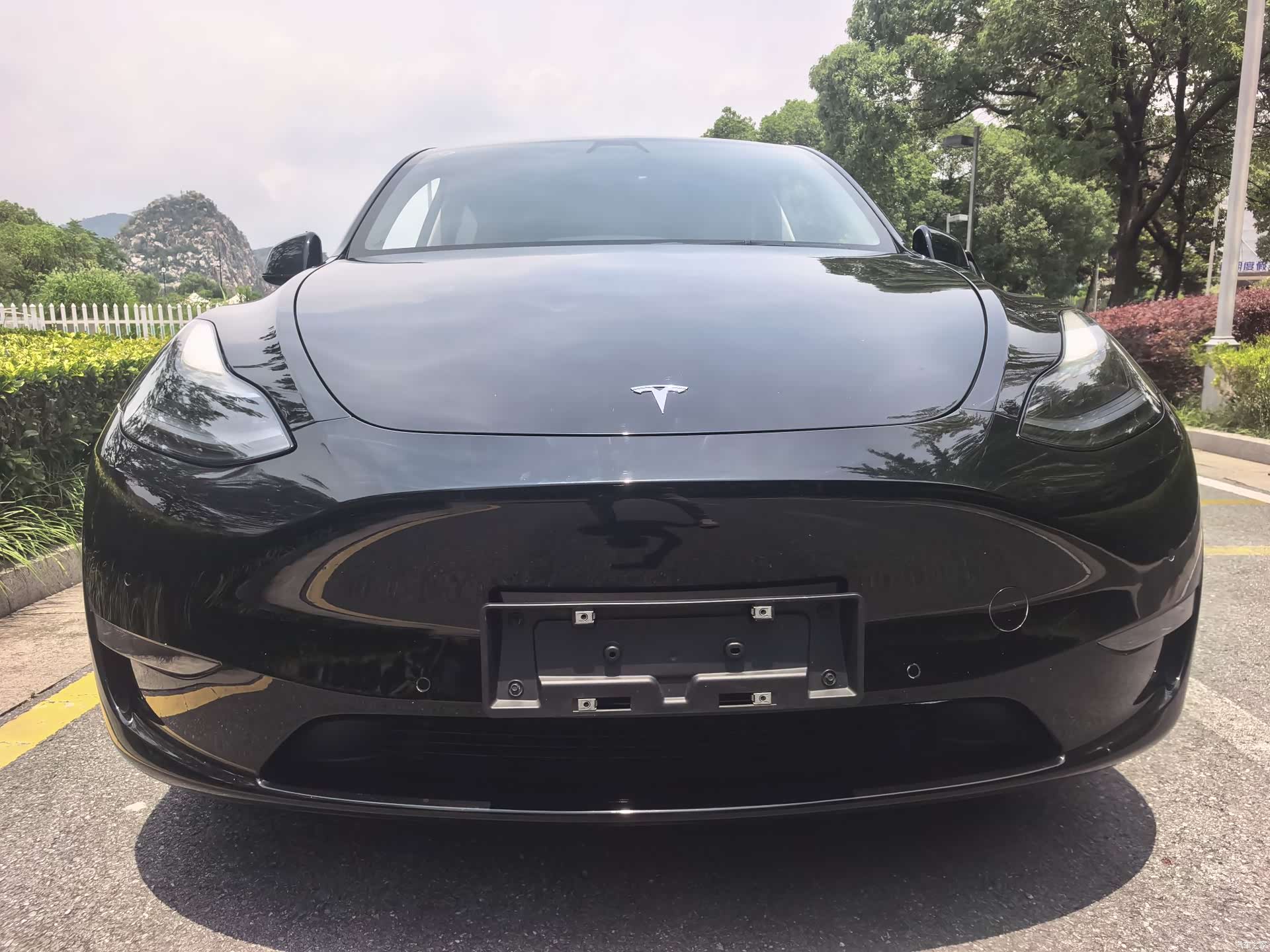 Tesla Model Y, 2022 2