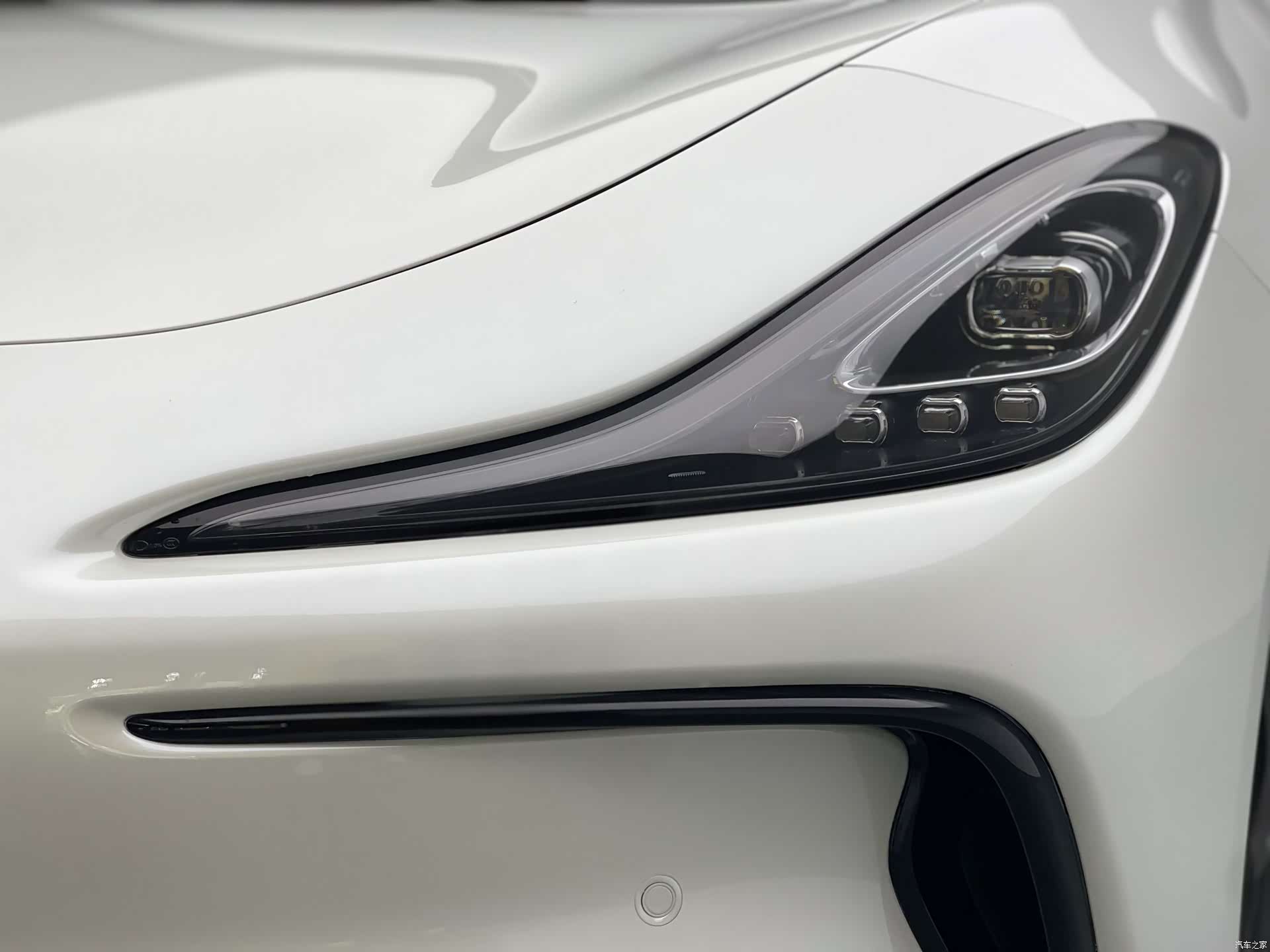 IM Motors LS6, 2023 9
