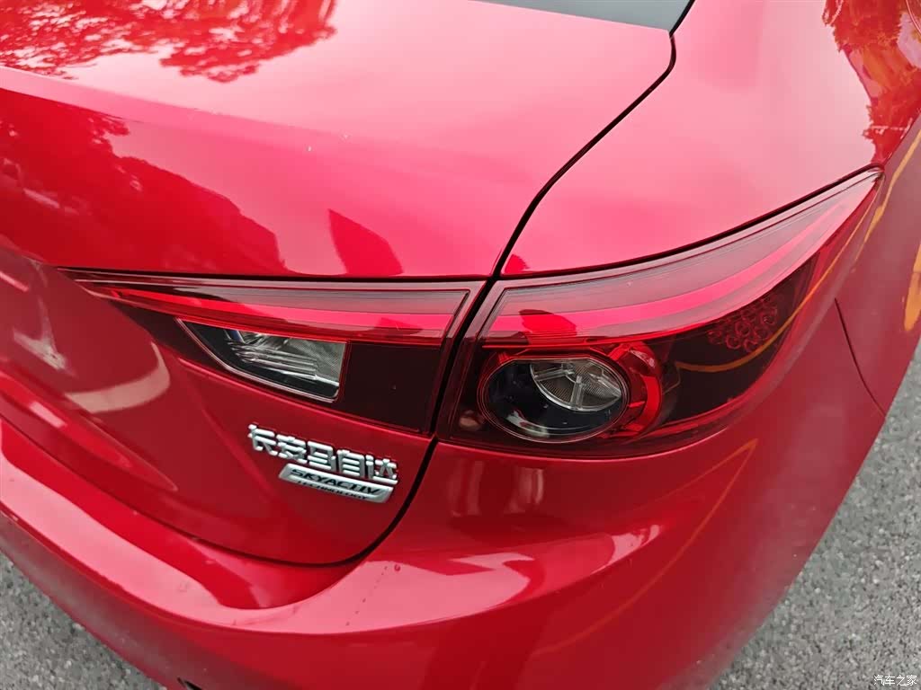 Mazda Mazda3, 2019 15