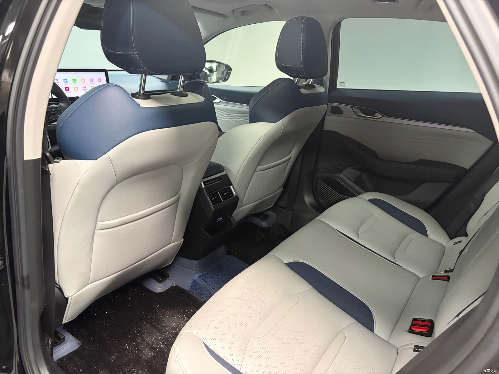 Geely Preface, 2024 9