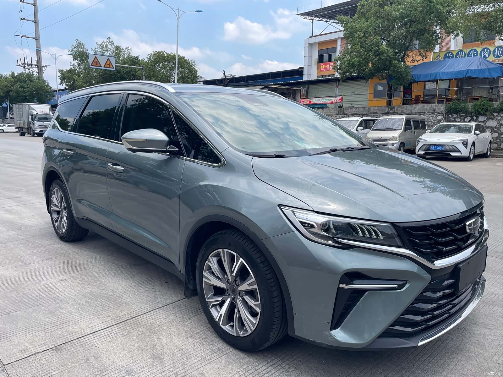 Geely Jiaji, 2022 3