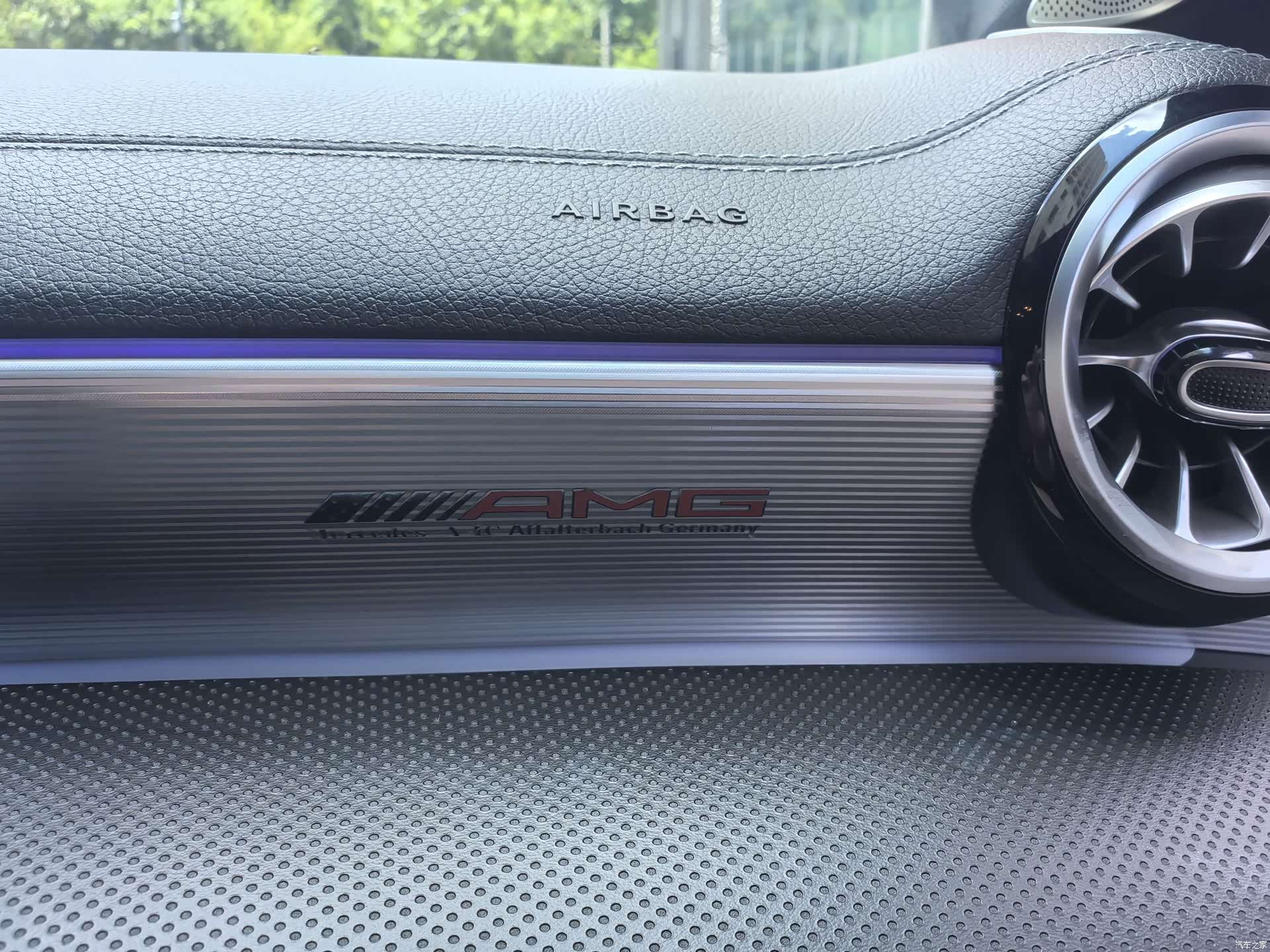 Mercedes-Benz A-Class, 2022 13
