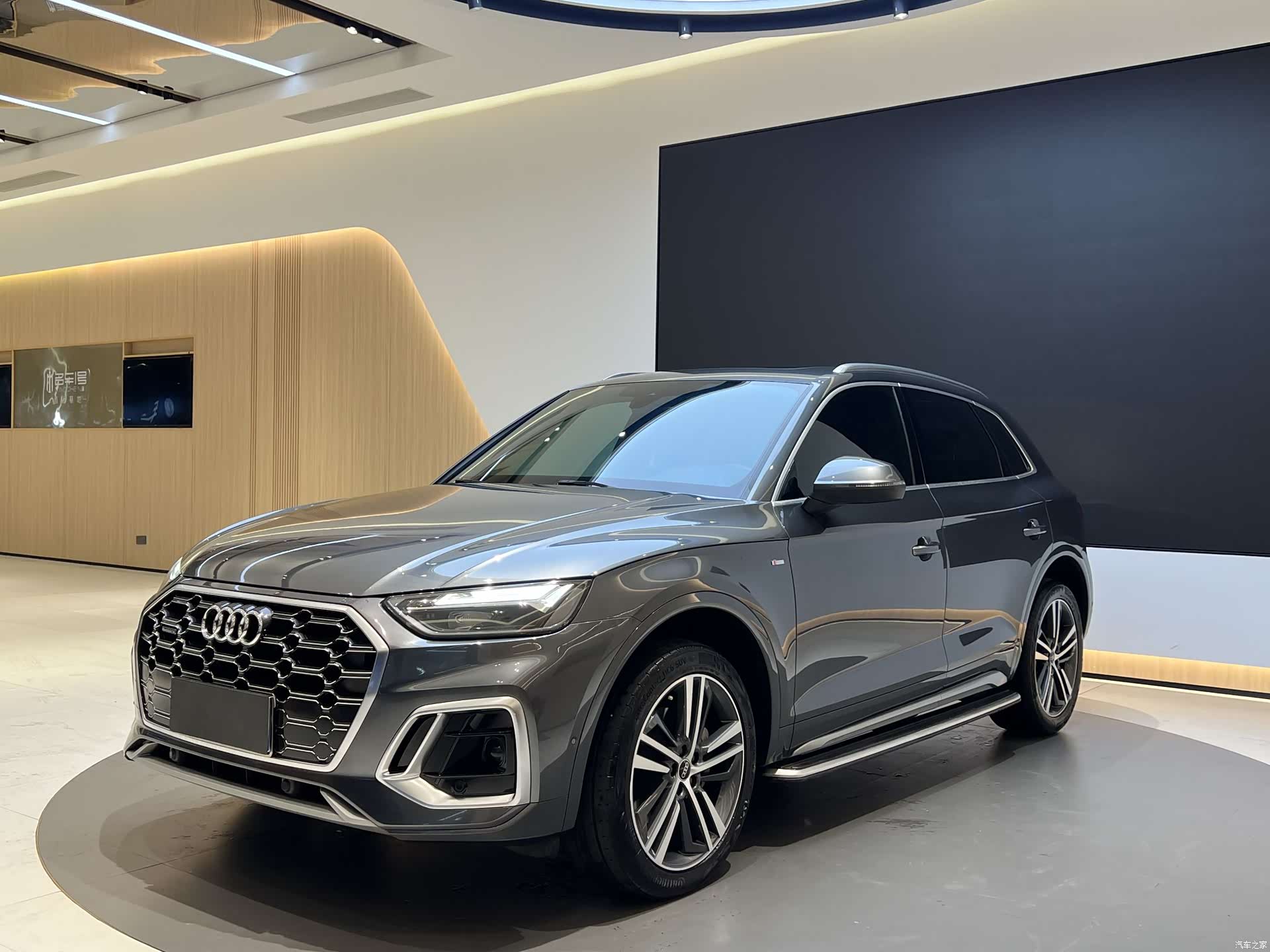 Audi Q5L, 2022 1