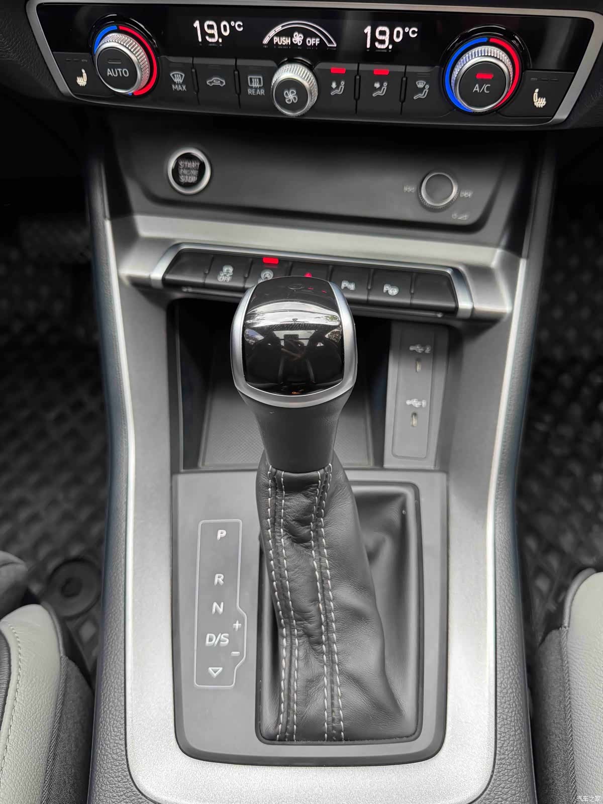 Audi Q3, 2023 16