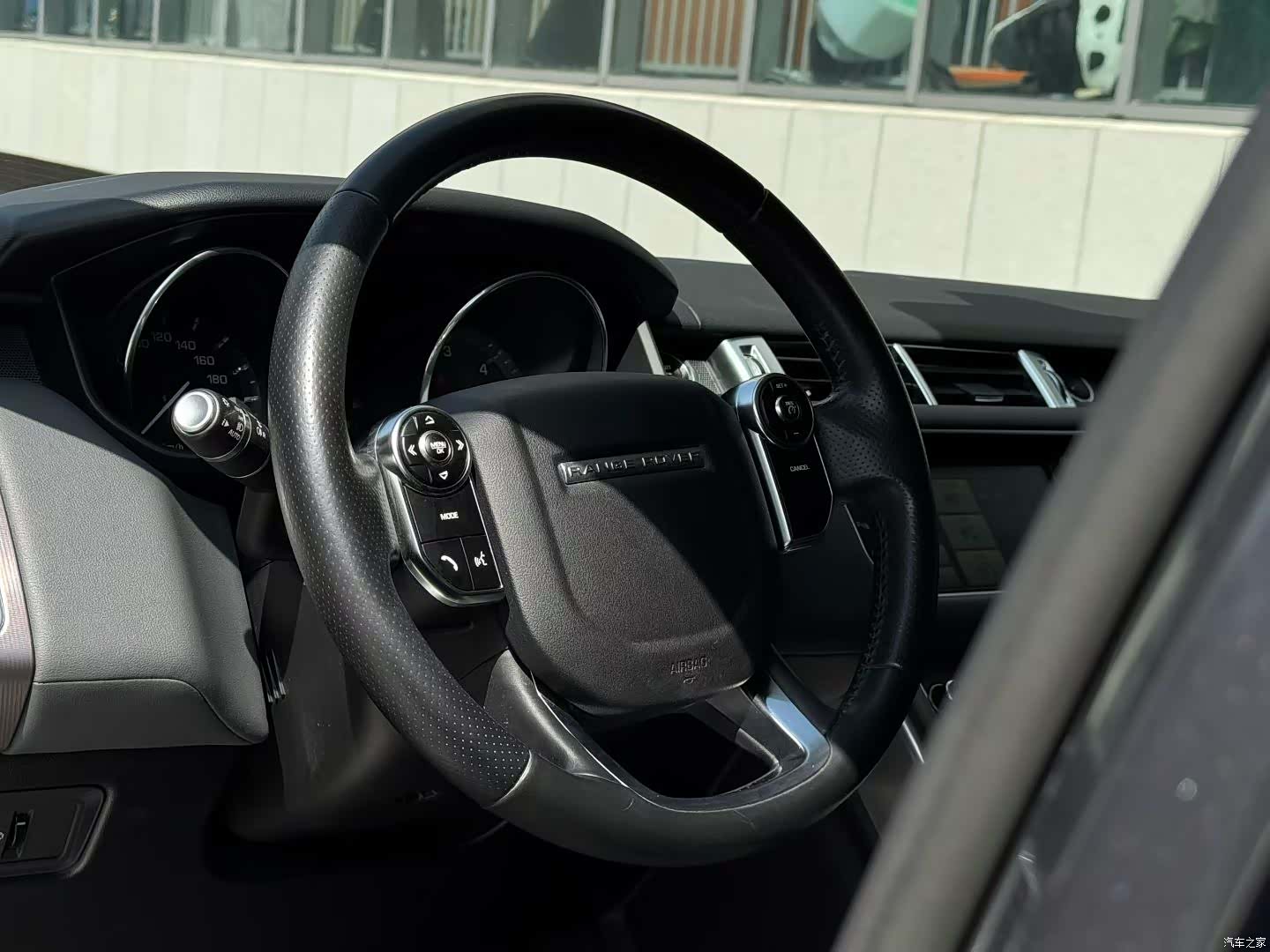 Land Rover Range Rover, 2015 3