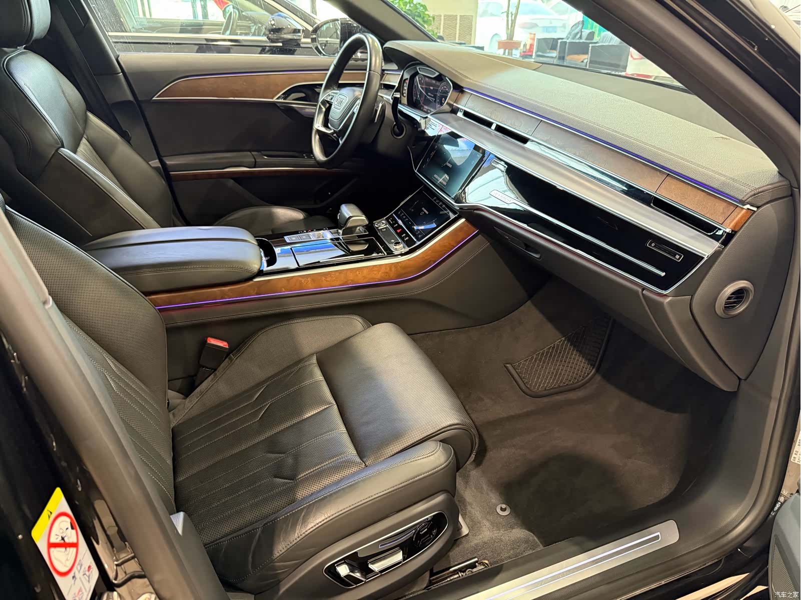 Audi A8L, 2018 6