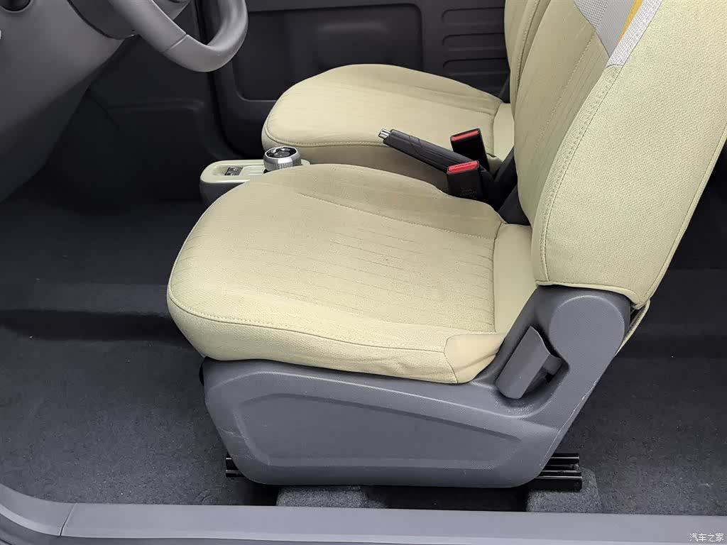 Geely Panda, 2024 20