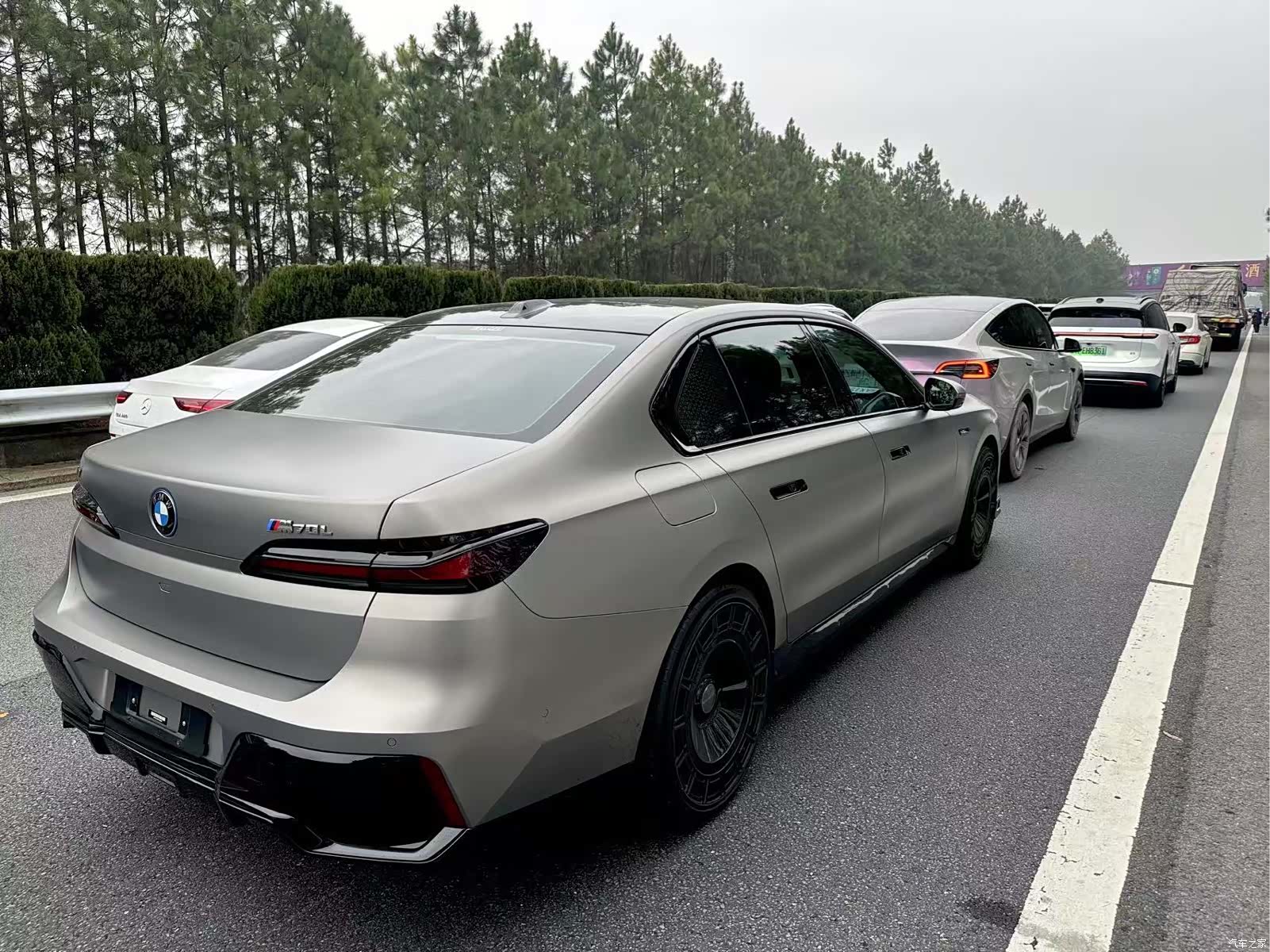BMW i7, 2024 все фото