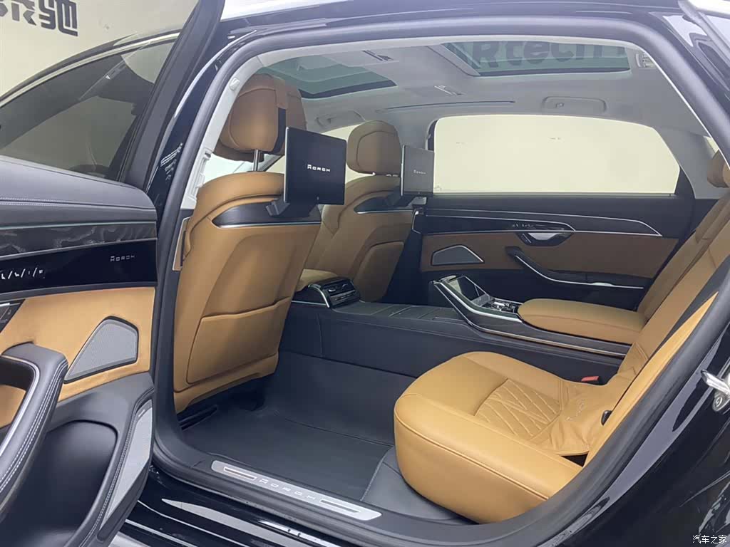 Audi A8L, 2022 19