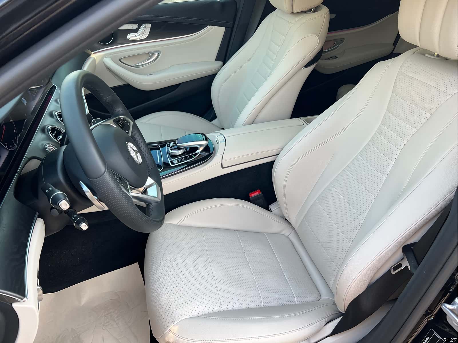 Mercedes-Benz E-Class, 2017 23