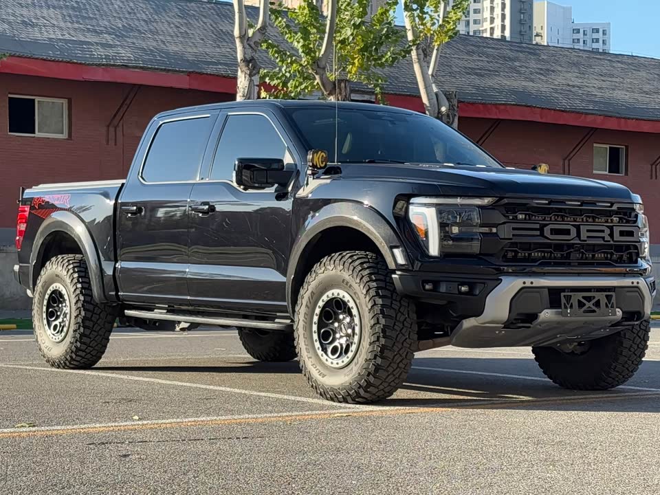 Ford F-150 Raptor