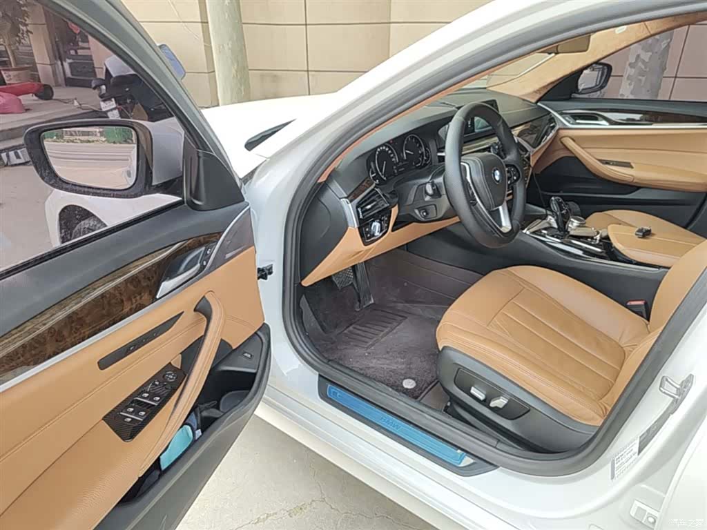 BMW 5 Series, 2017 12