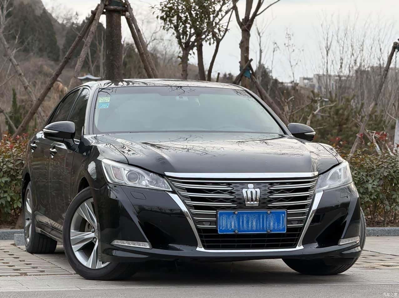 Toyota Crown, 2016 3