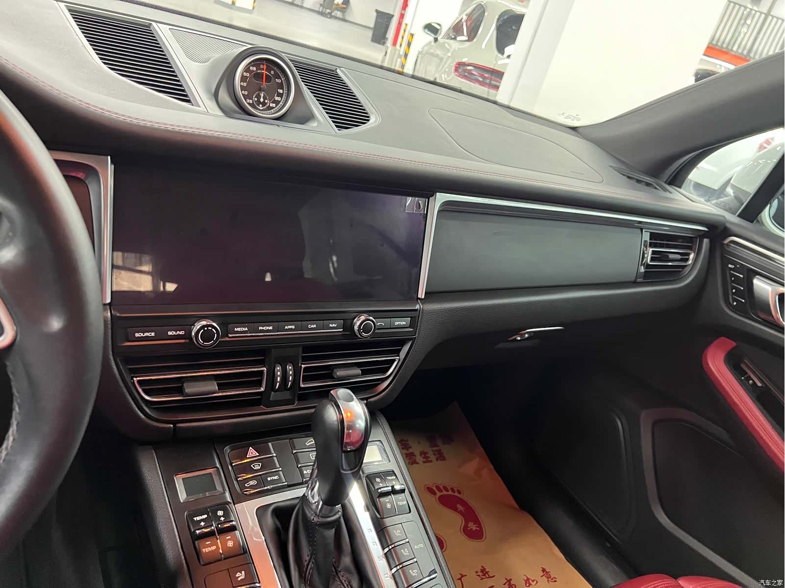 Porsche Macan, 2018 6