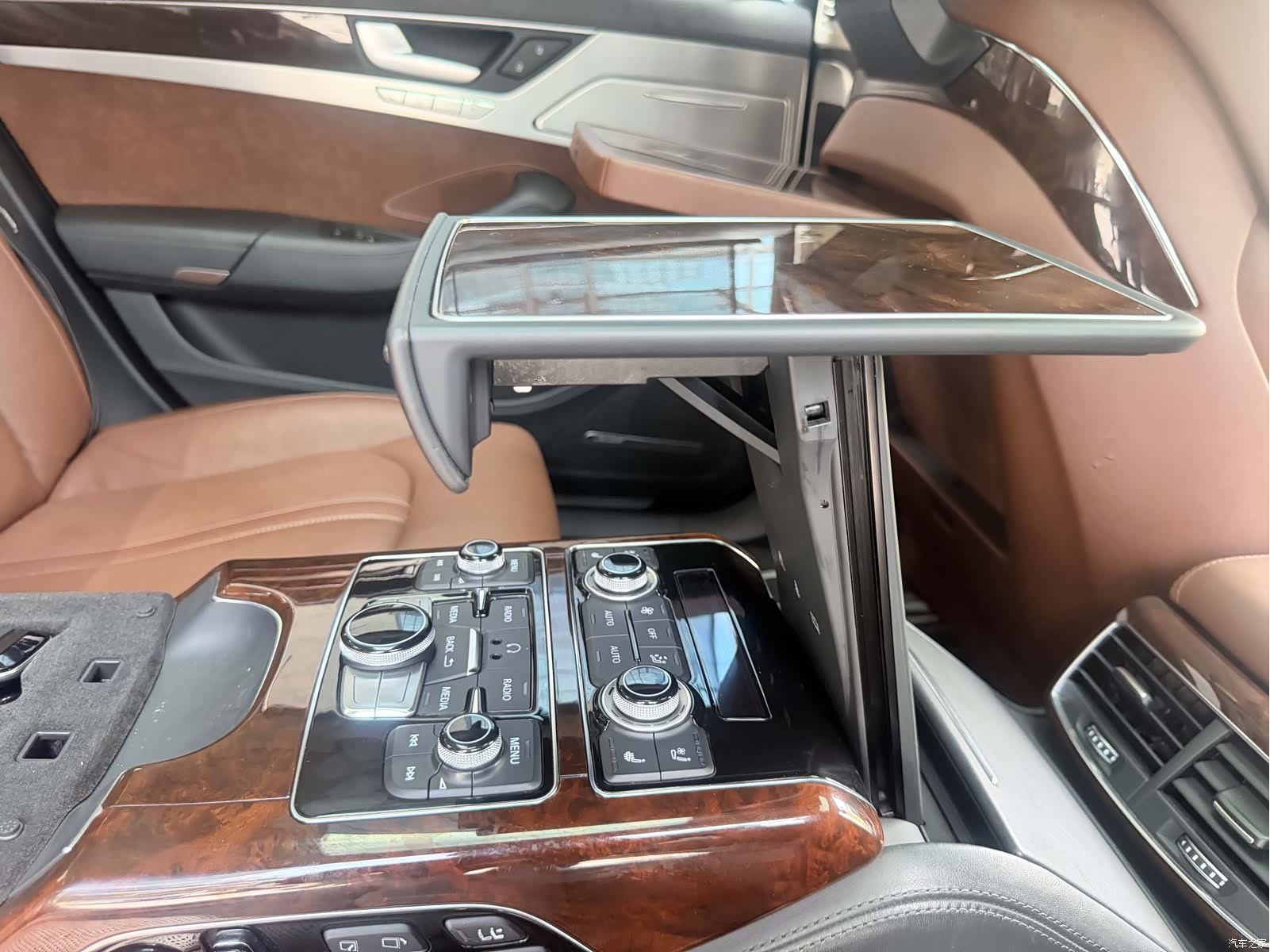Audi A8L, 2016 17