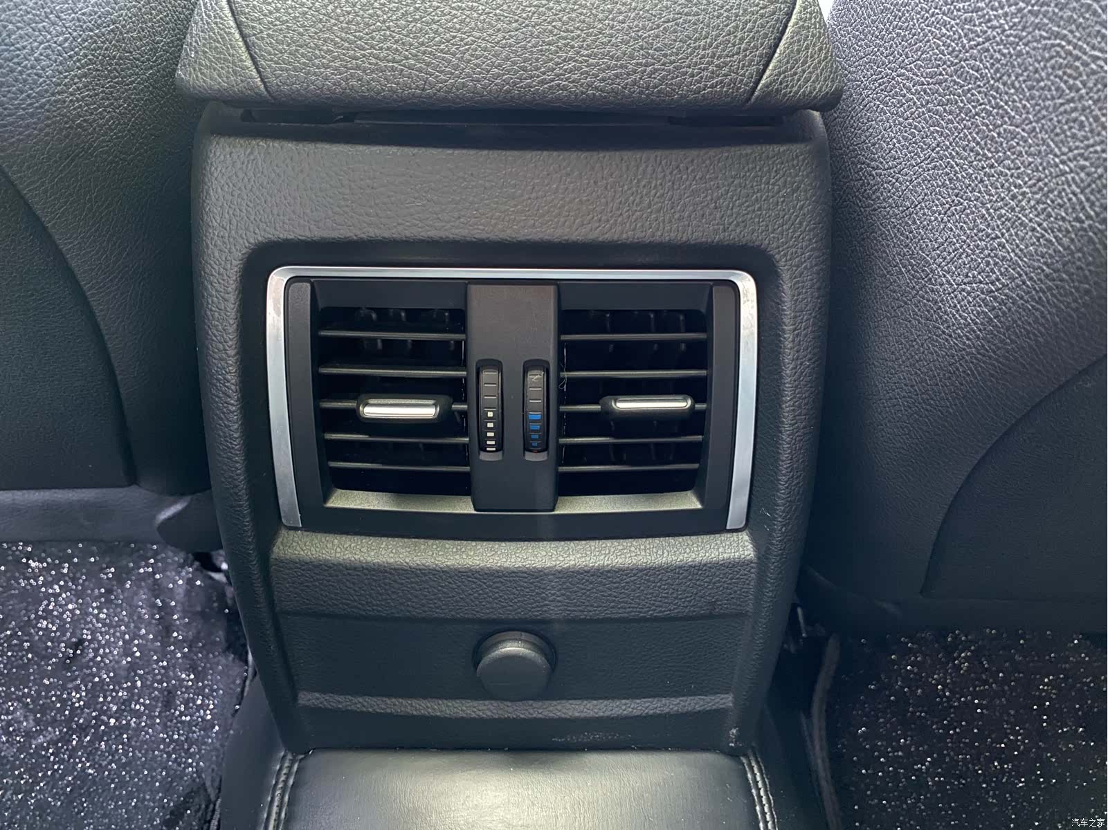 BMW 3 Series, 2016 16