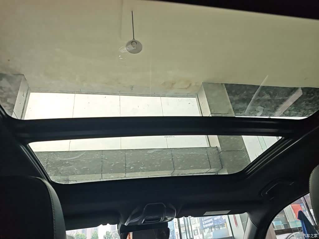 Geely Preface, 2024 18