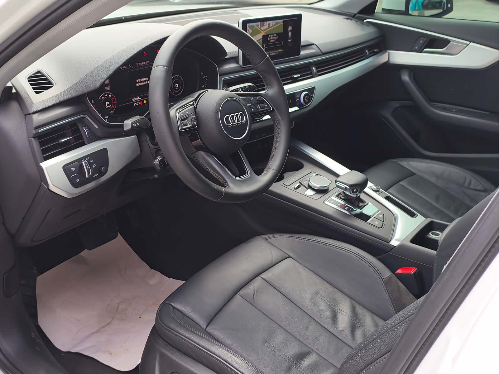 Audi A4L, 2018 12