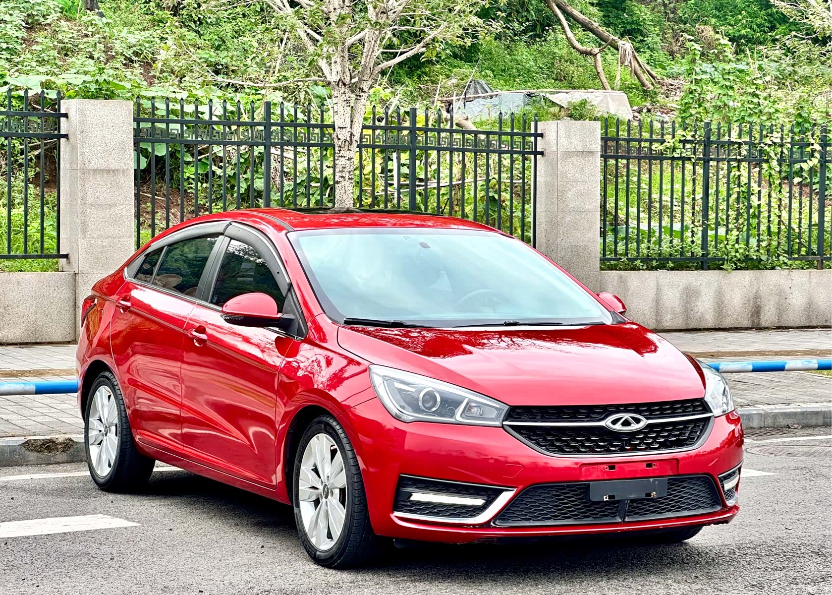 Chery 5, 2016 3