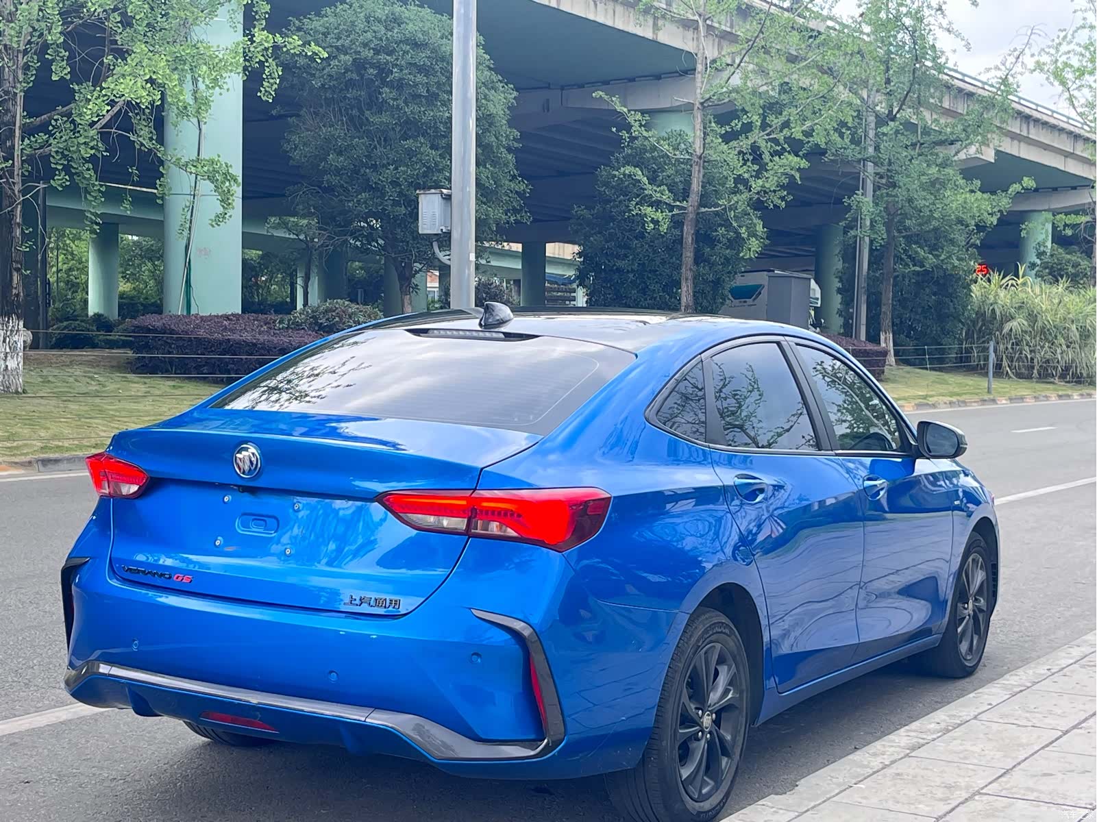 Buick Verano, 2021 18