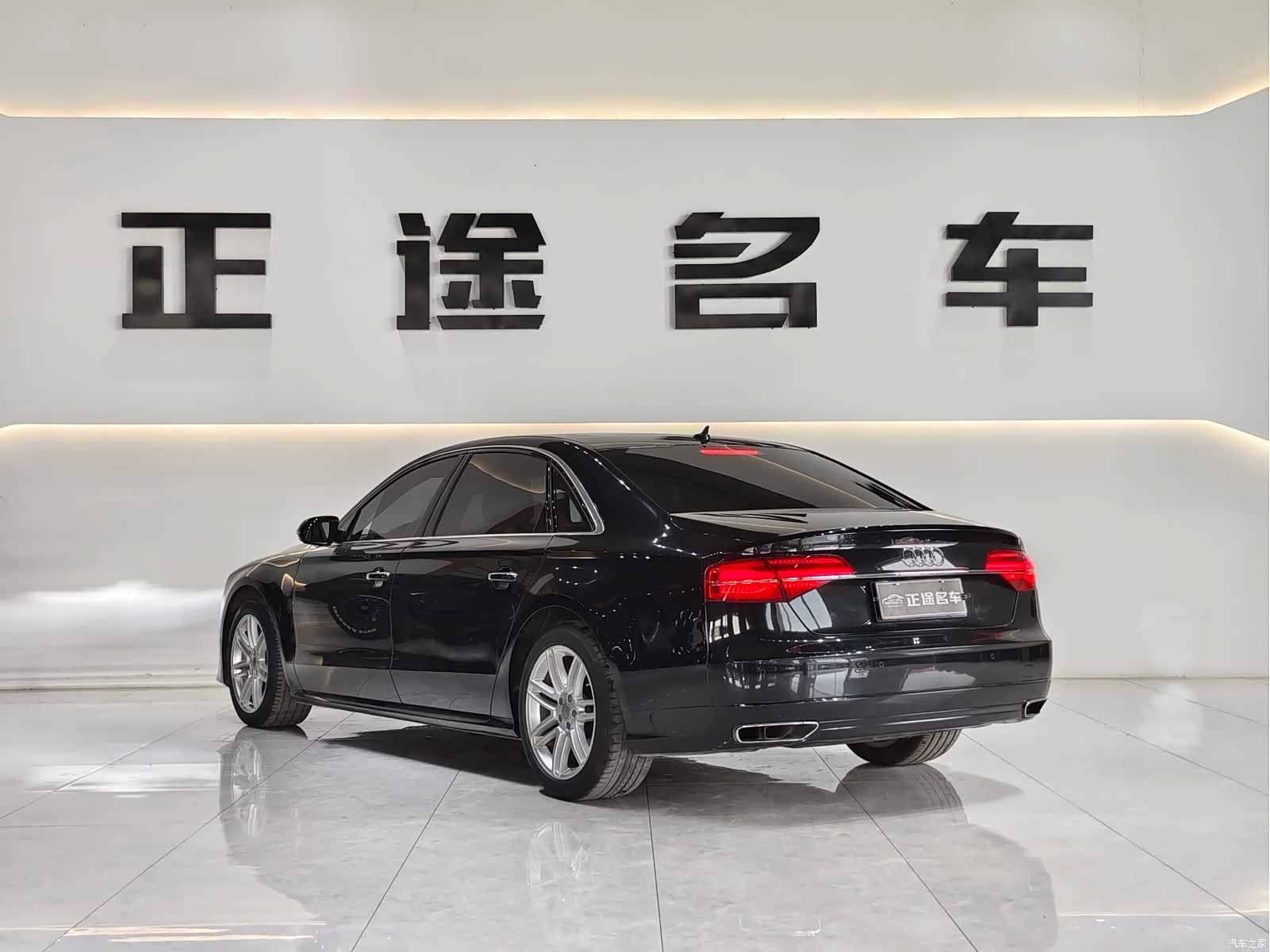 Audi A8L, 2017 4