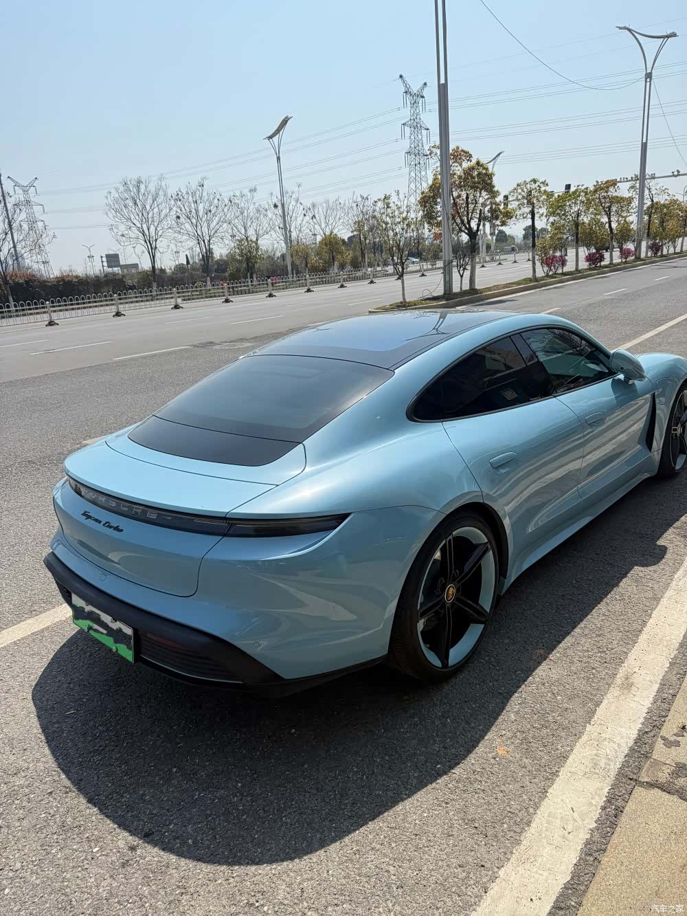 Porsche Taycan, 2024 8