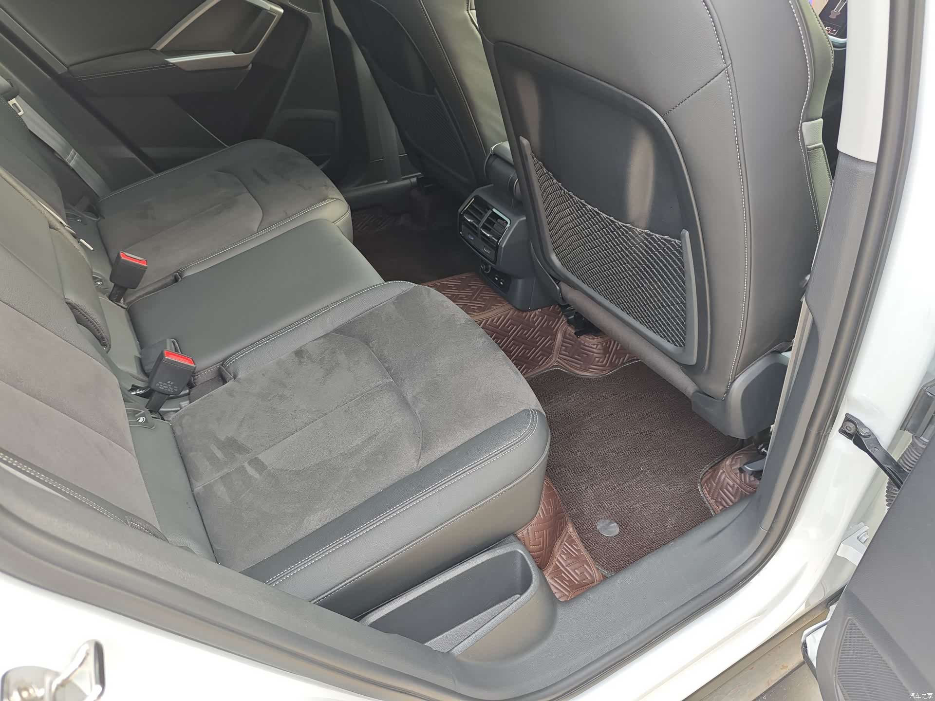 Audi Q3, 2023 19