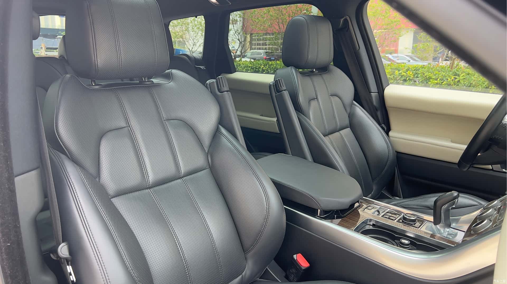 Land Rover Range Rover, 2015 12