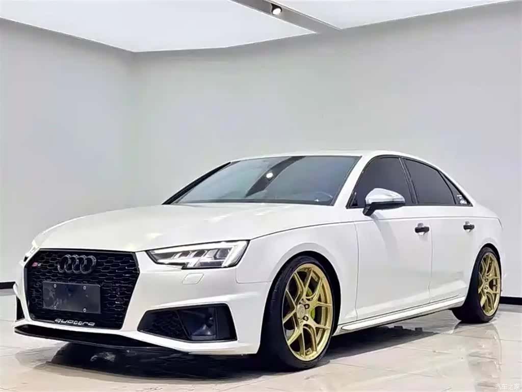 Audi A4L, 2017 1