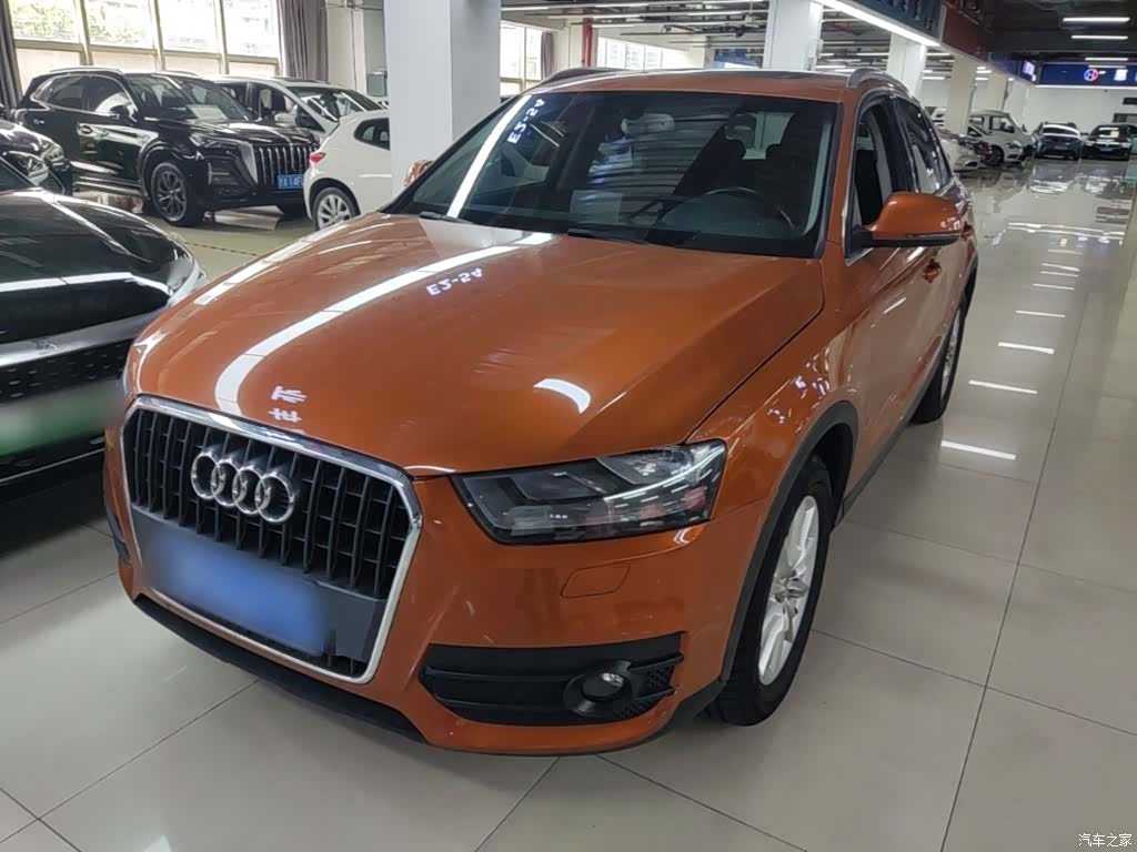Audi Q3, 2015 1