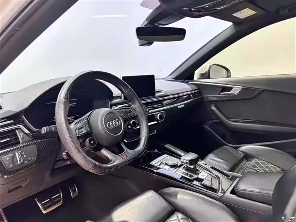 Audi A4L, 2017 4