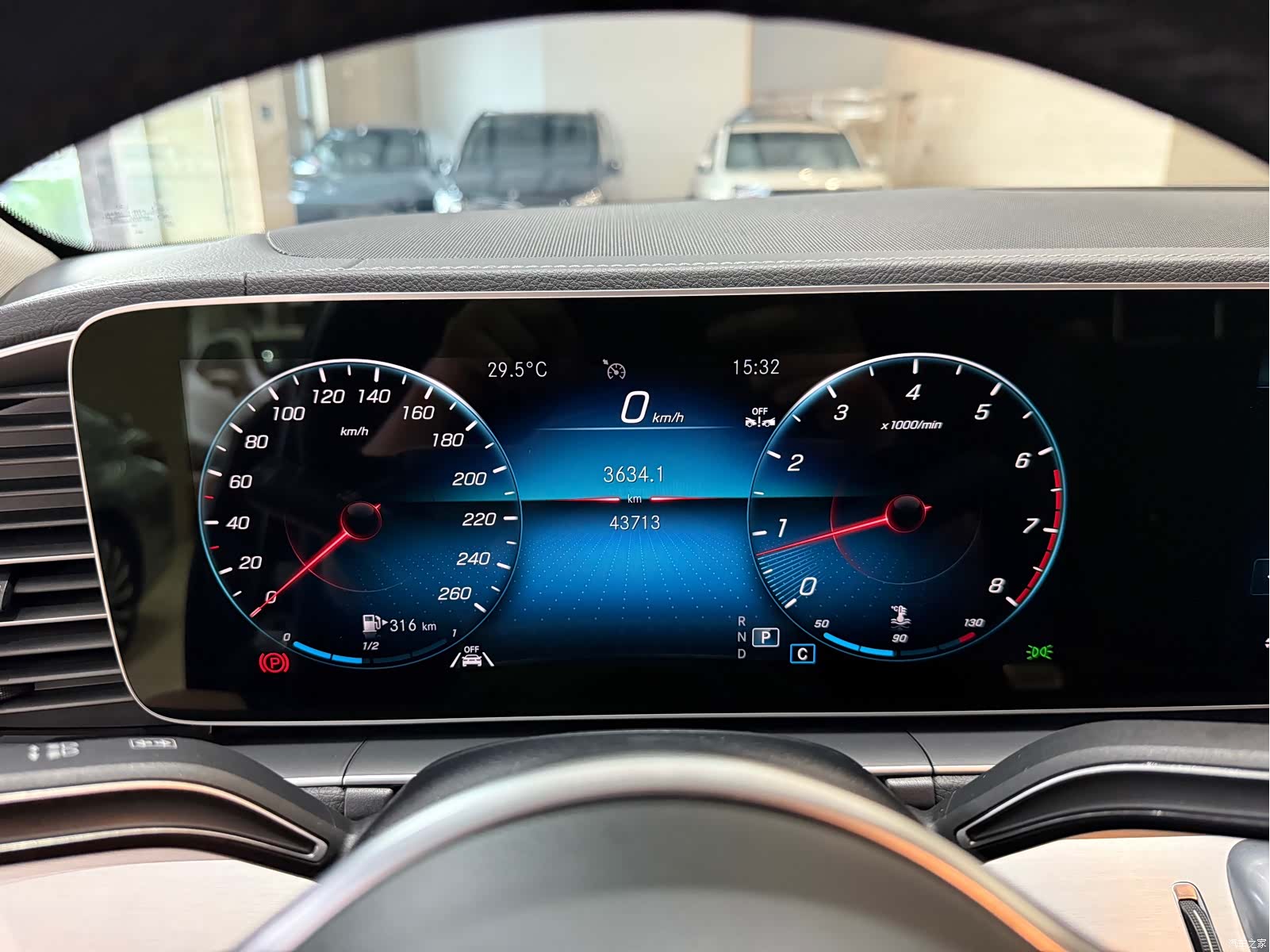 Mercedes-Benz GLE, 2023 8
