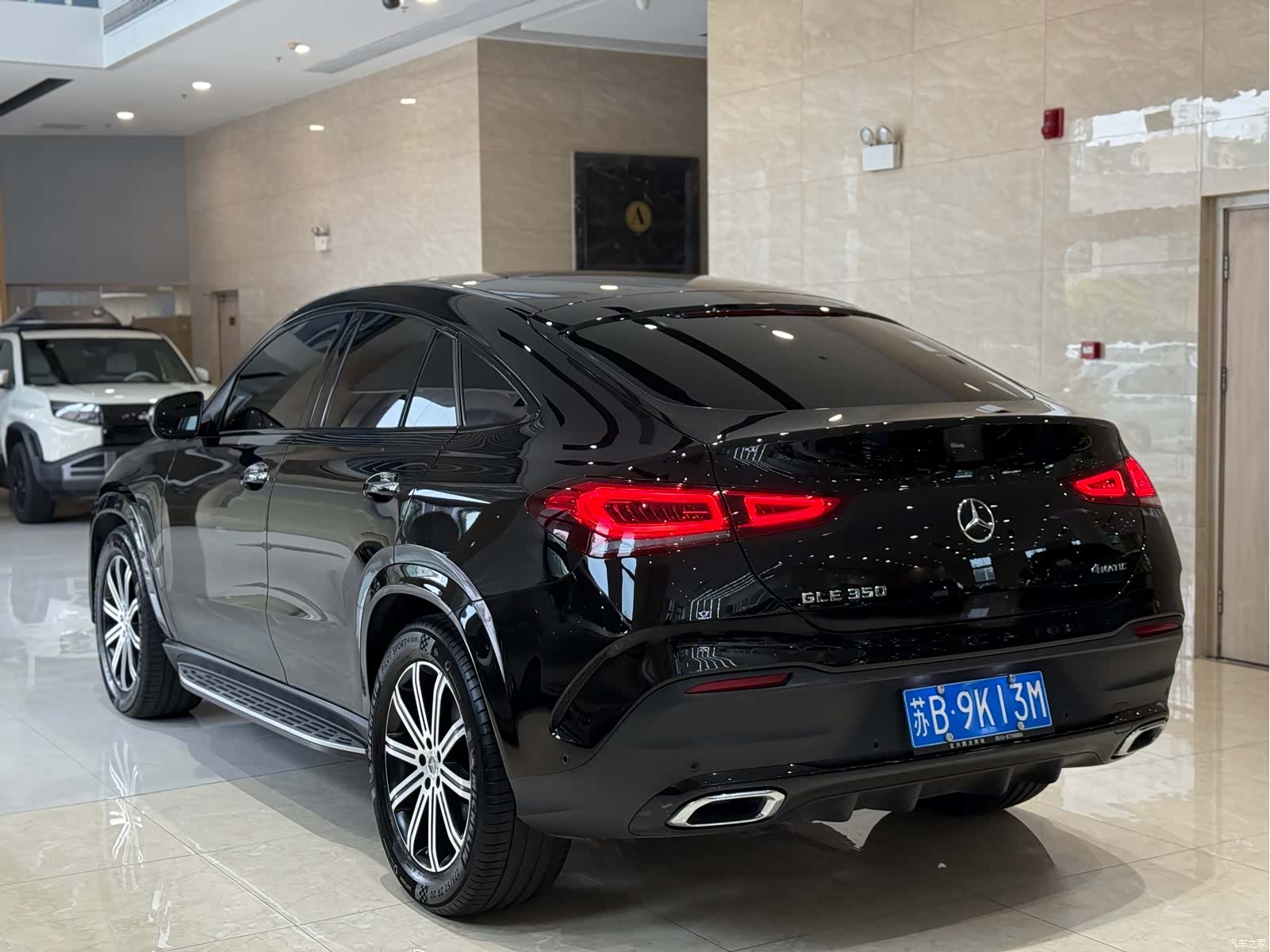 Mercedes-Benz GLE, 2023 16