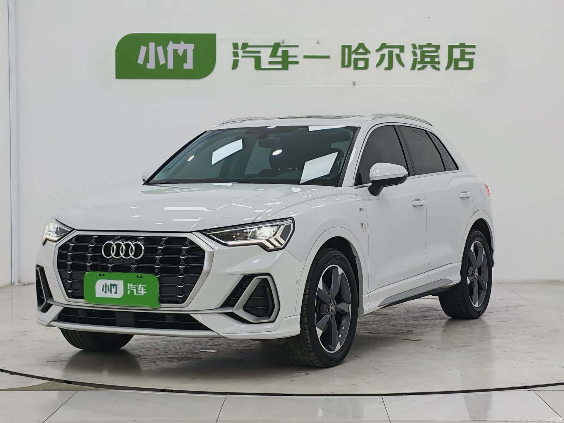 Audi Q3, 2022 1