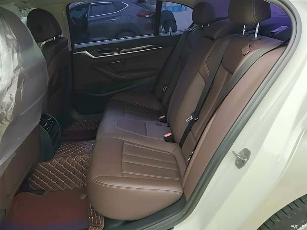 BMW 5 Series, 2018 17