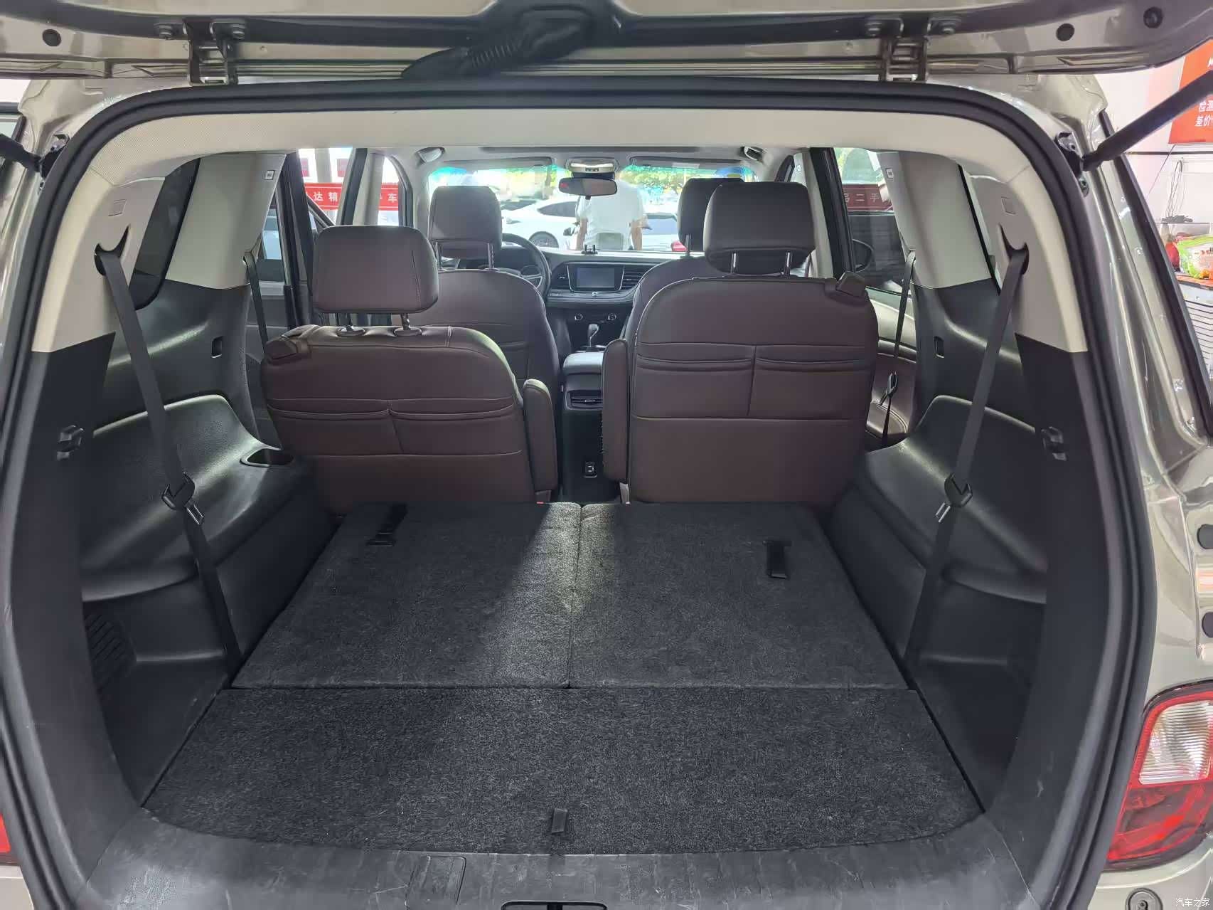 Buick GL6, 2021 6