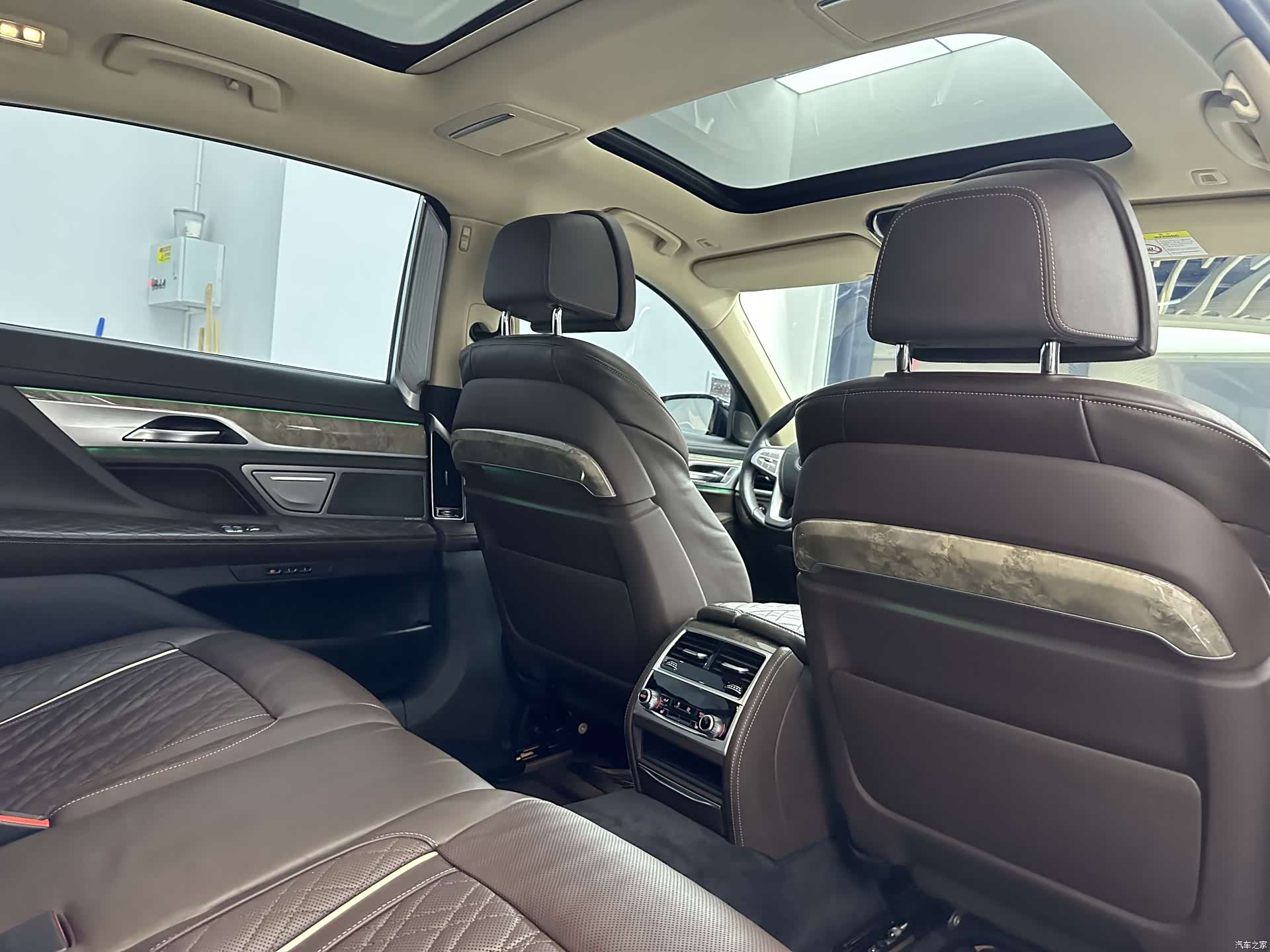 BMW 7 Series, 2020 16