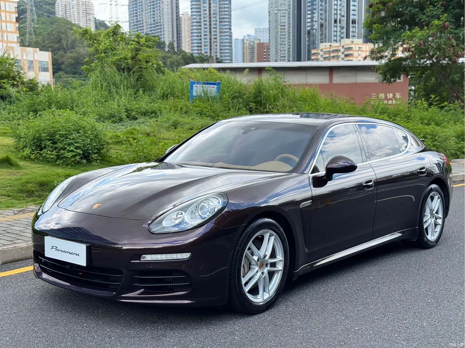 Porsche Panamera, 2014 1