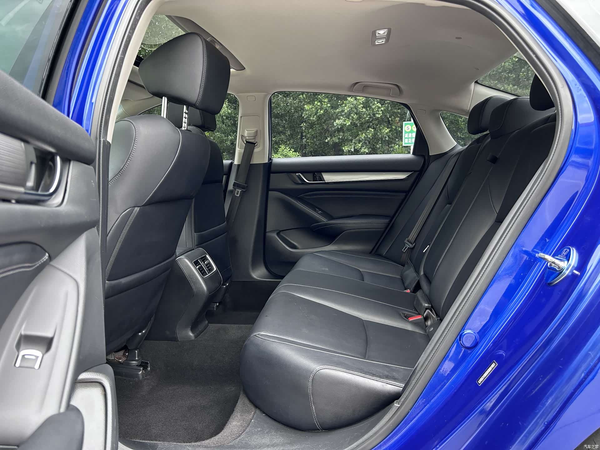 Honda Accord, 2018 11