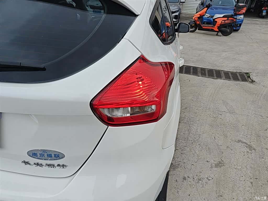 Ford Focus, 2018 8