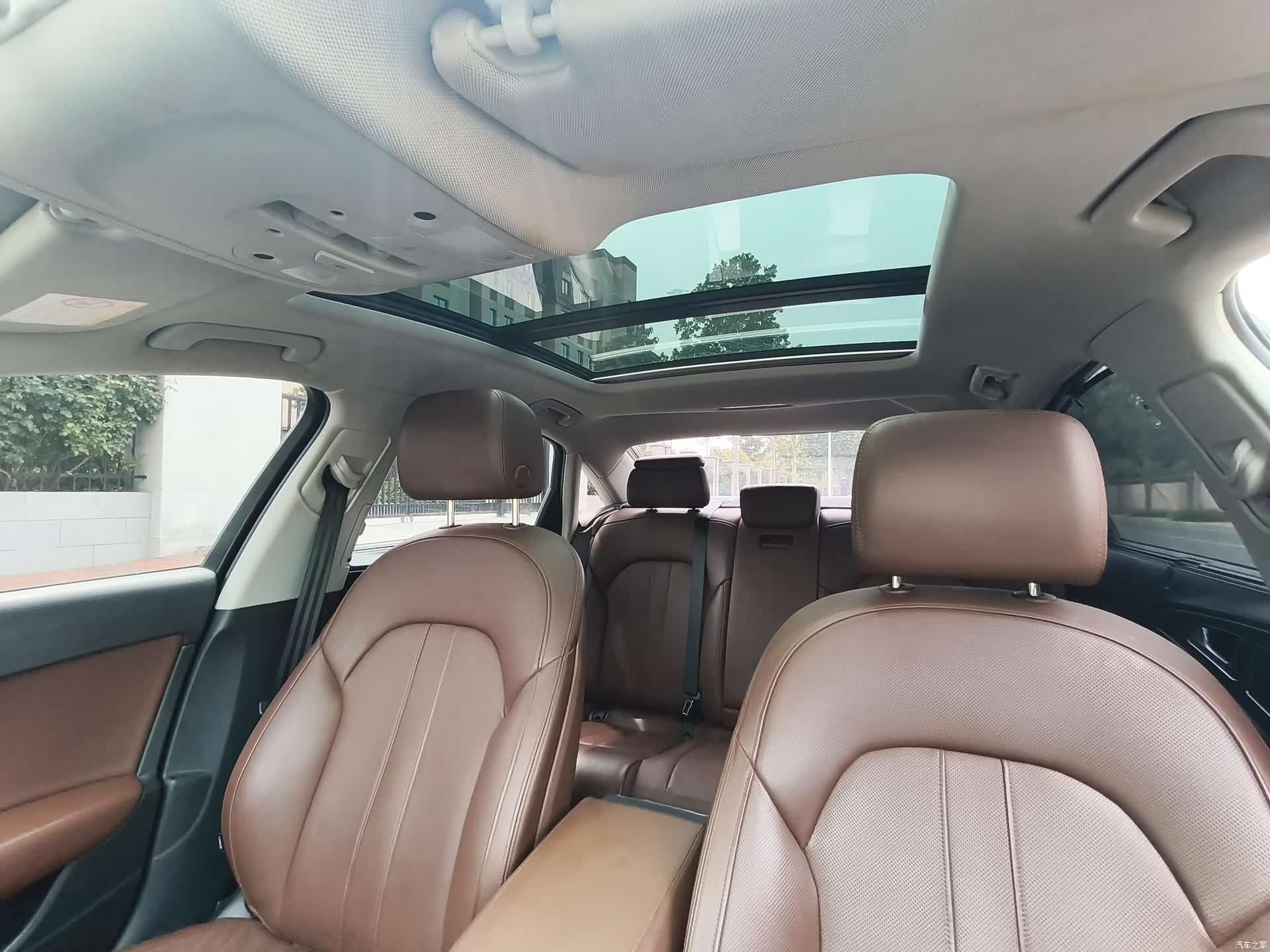 Audi A6L, 2015 13