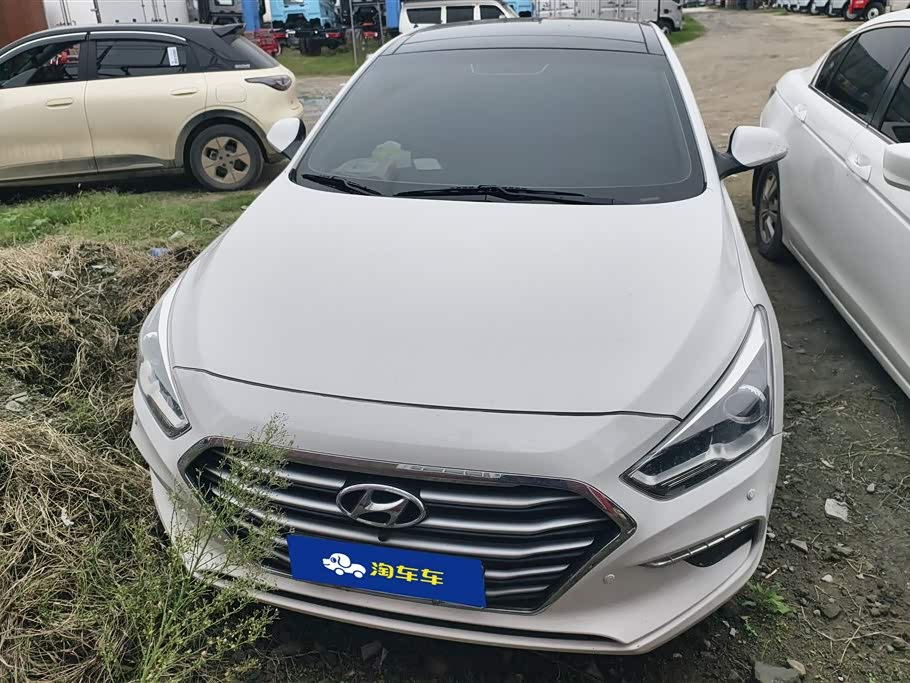 Hyundai Name picture